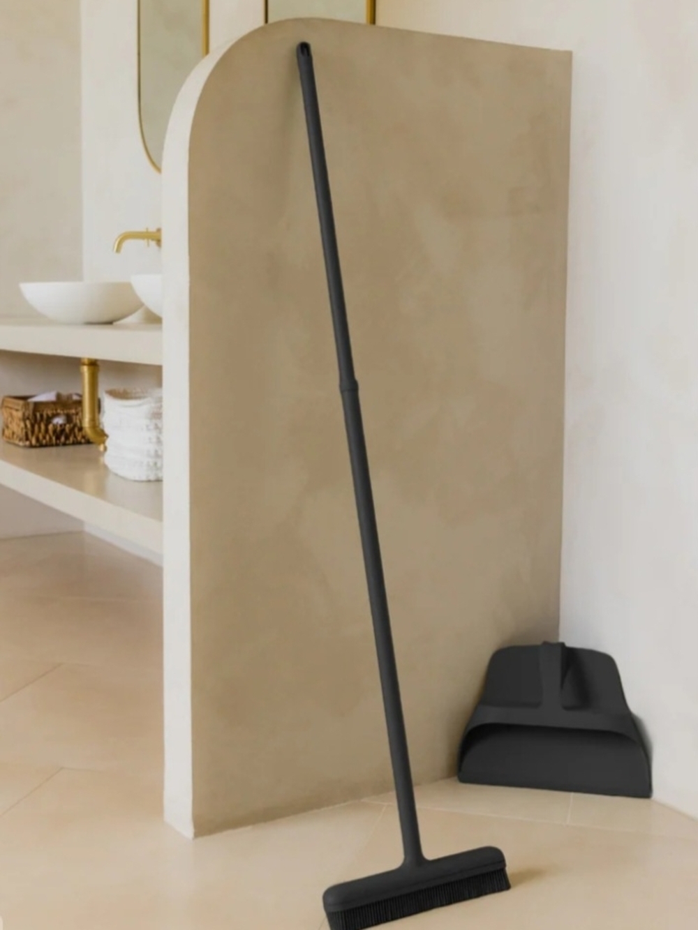 Dotti Black Best Broom and Dustpan Set - Picture 3 of 4